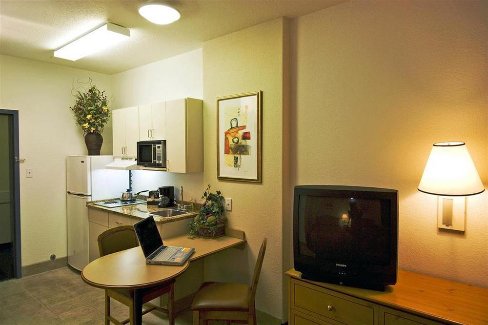 Motel 6-Saskatoon, Sk 部屋 写真