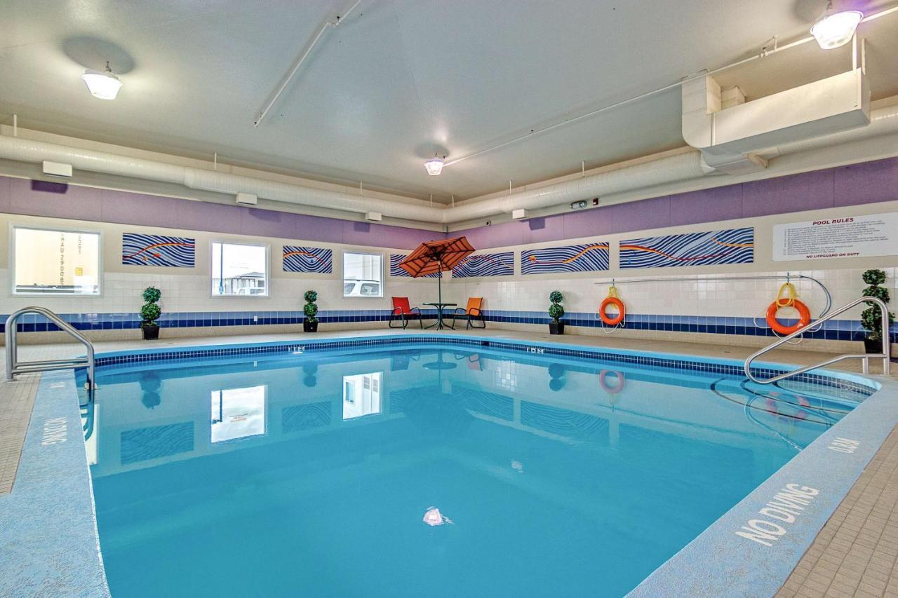 Motel 6-Saskatoon, Sk エクステリア 写真